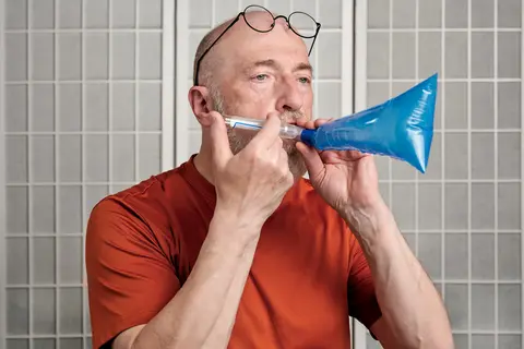 SIBO test starší muž